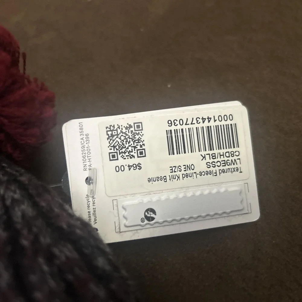 Lululemon Textured Fleece Lined Knit Pom Pom Beanie Cassis/Black